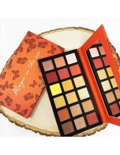PALETA DE SOMBRAS MAGIC IN...